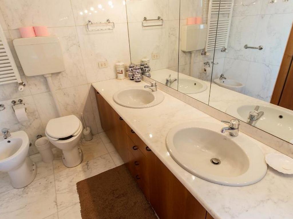 Roomy Apartment Duomo & San Babila Milano Eksteriør bilde