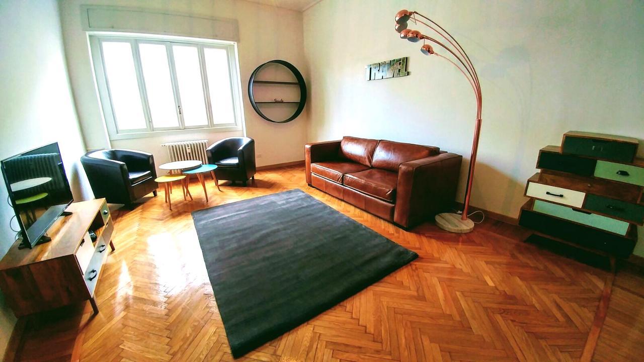 Roomy Apartment Duomo & San Babila Milano Eksteriør bilde