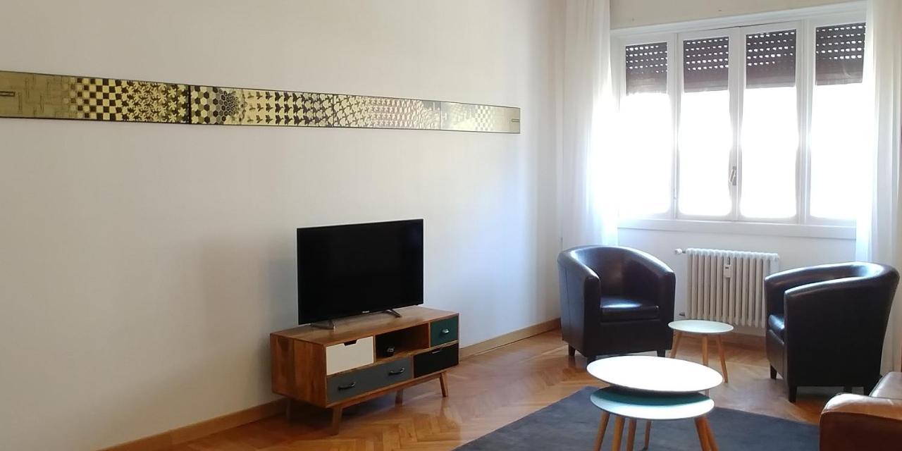 Roomy Apartment Duomo & San Babila Milano Eksteriør bilde
